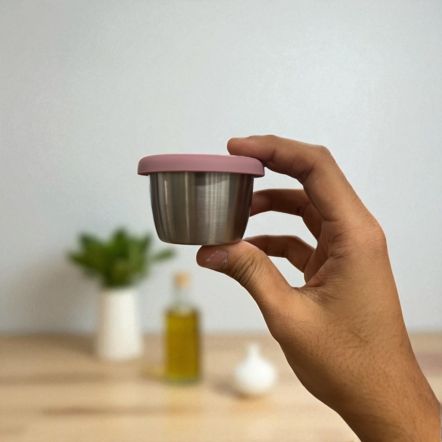Portable Sauce Cups