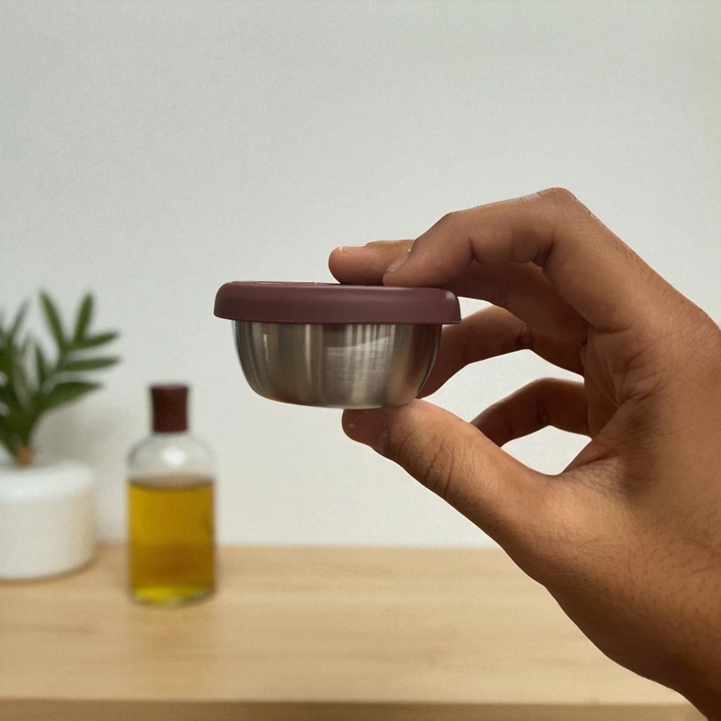 Portable Sauce Cups