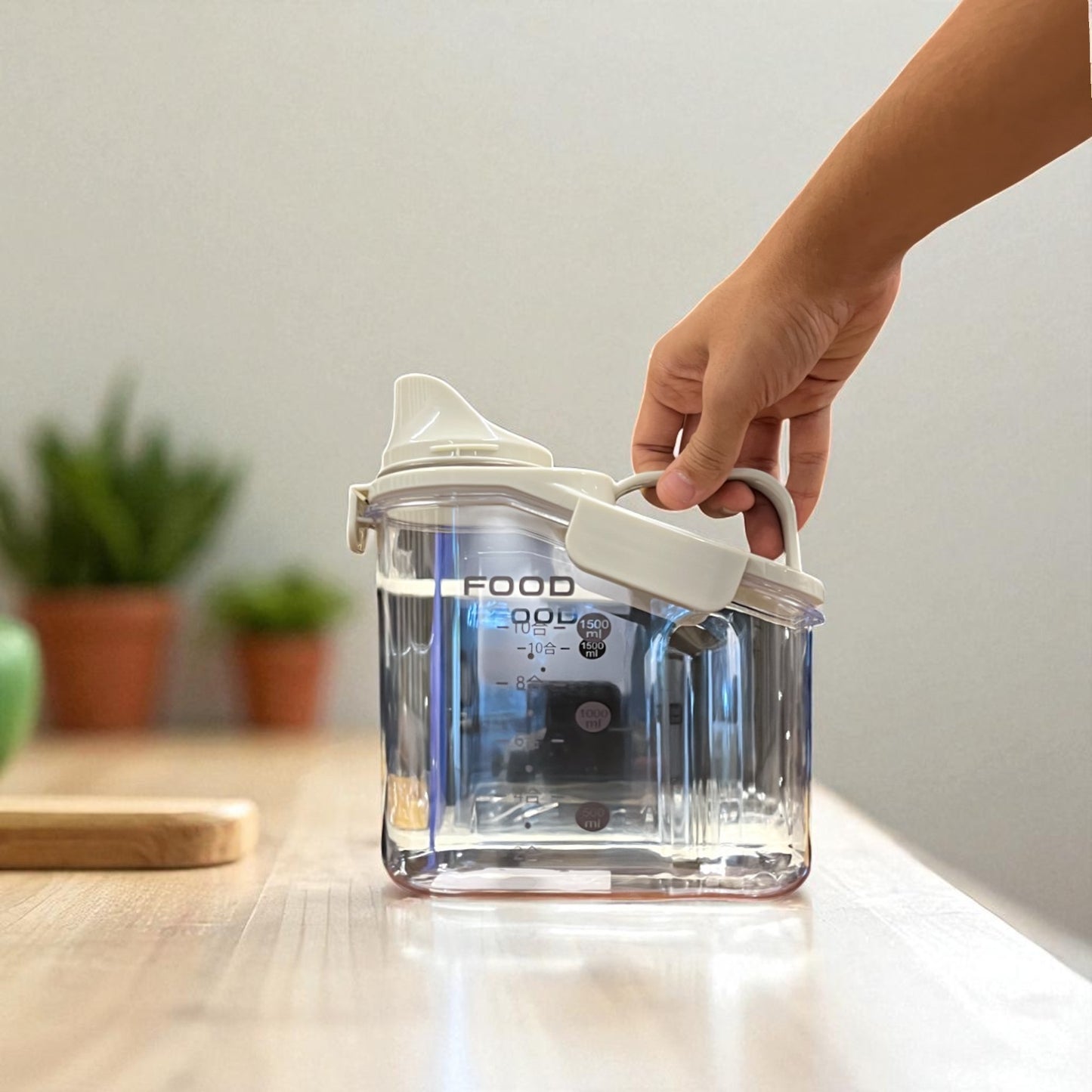 Food storage container with spout lid
