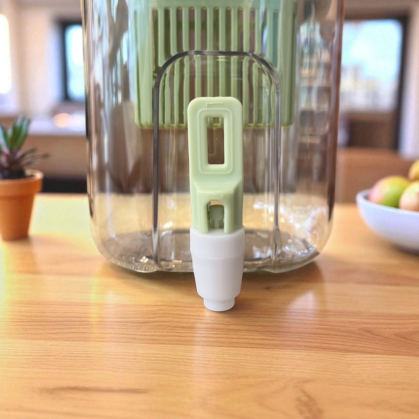 Clear Beverage Dispenser