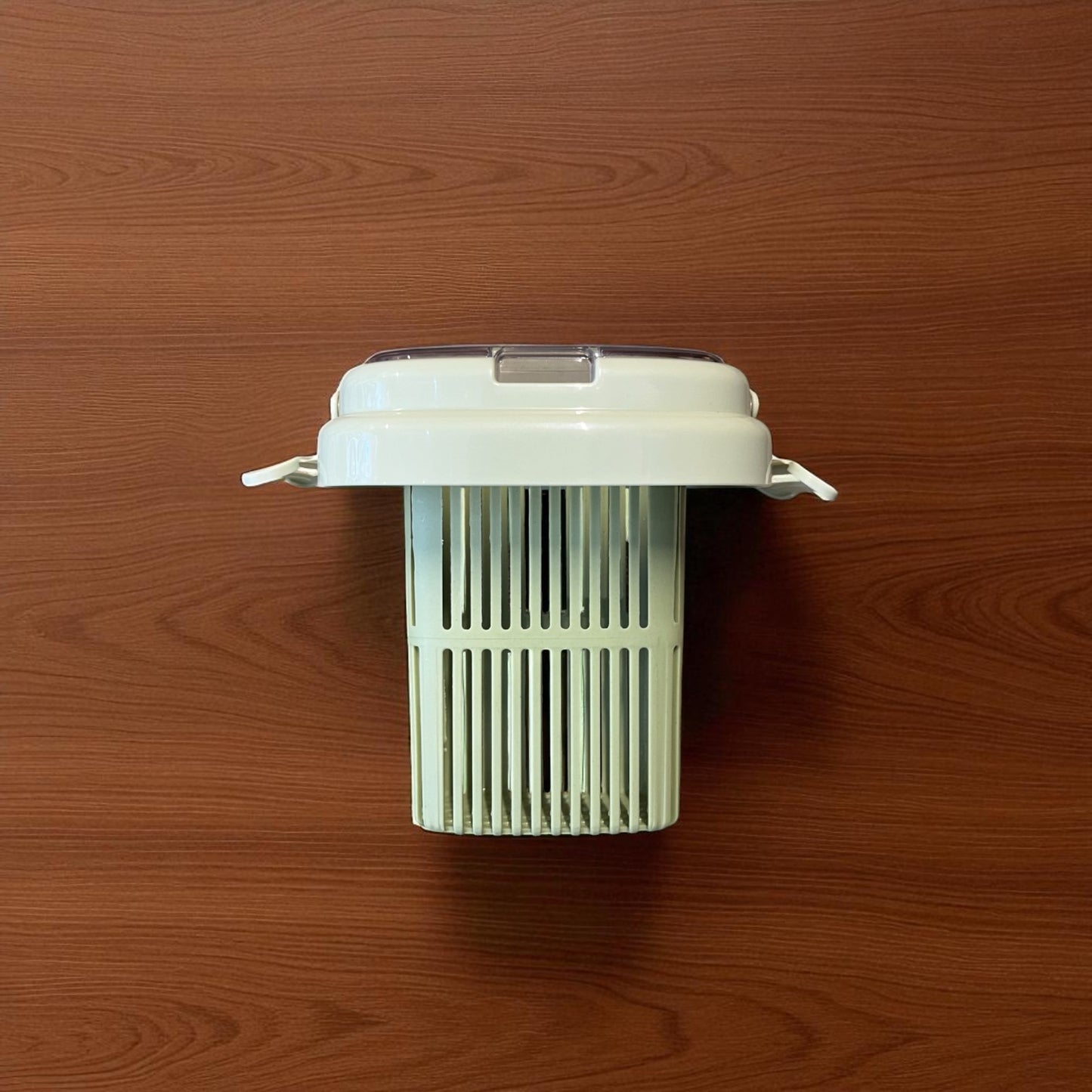 Clear Beverage Dispenser