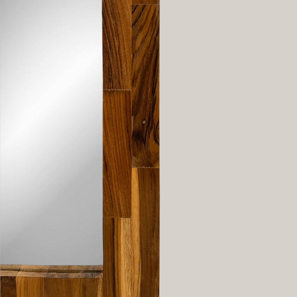 Asli Vertical Mirror