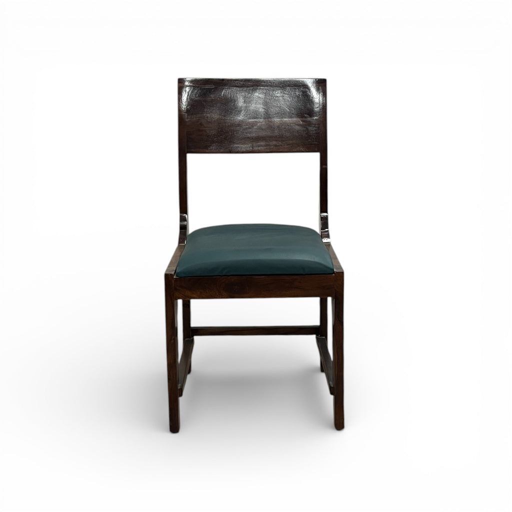 Simple Green Chair