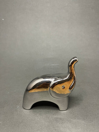 Modern Elephant Decor Set