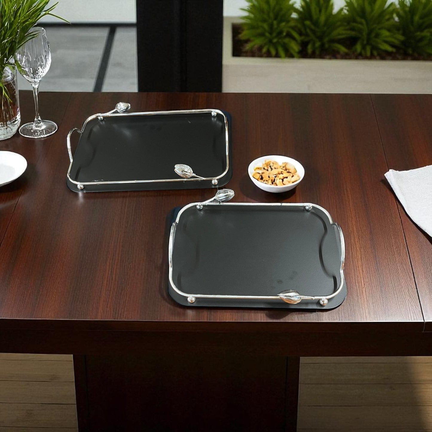 Leaf Metal Tray Set Black